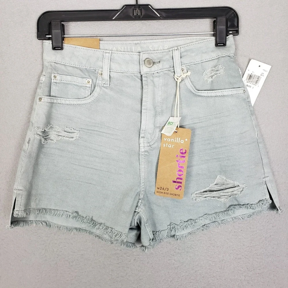 Vanilla Star High Rise Shortie Shorts Light Blue Denim Frayed Western Size 3 NWT